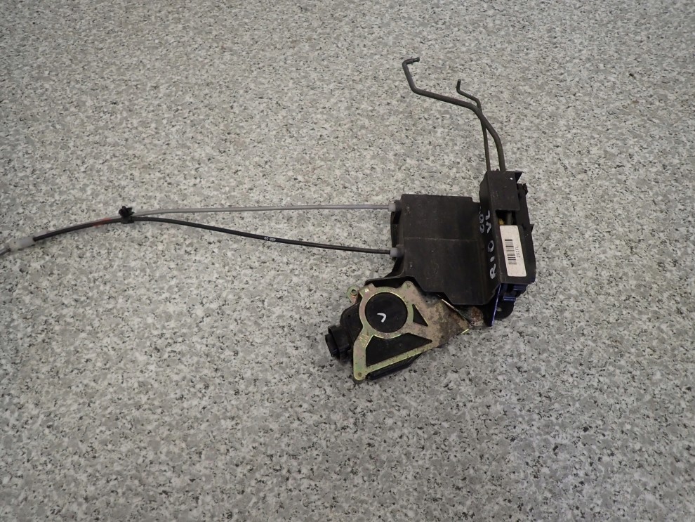 KIA RIO 05-10 ZAMEK DRZWI PRZEDNI LEWY 1/4