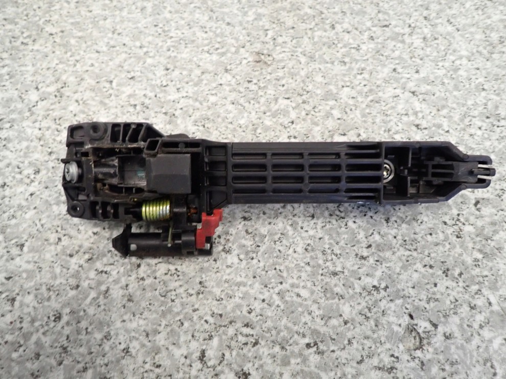 TOYOTA COROLLA VERSO 04- KLAMKA PRZEDNIA PRAWA 4/4