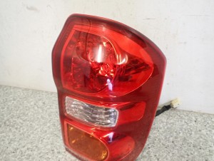 TOYOTA RAV4 RAV 4 II 03-05 LAMPA TYLNA PRAWA 4/7 MINIATURA