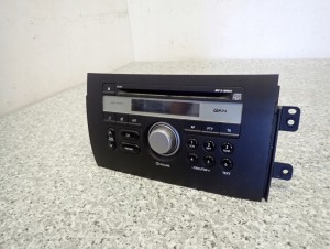 SUZUKI SX4 06-13 RADIO FABRYCZNE 3/8 MINIATURA