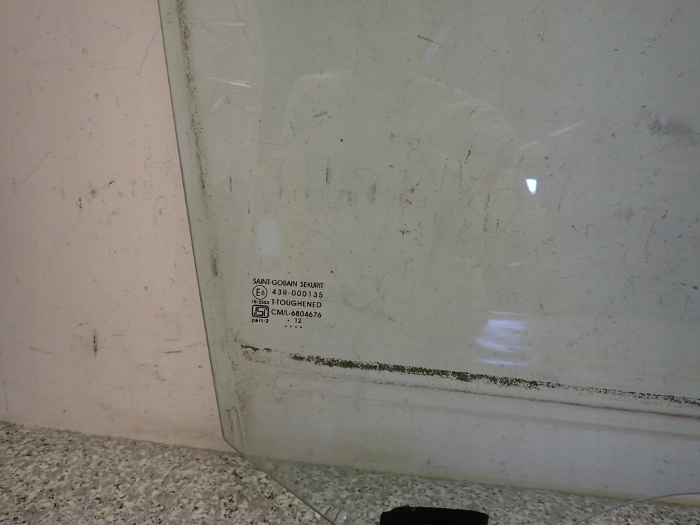 NISSAN MICRA K13 10- SZYBA PRZEDNIA PRAWA 3/3