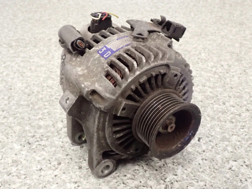 TOYOTA RAV4 RAV 4 2.0 BENZYNA 00-05 ALTERNATOR 1/6