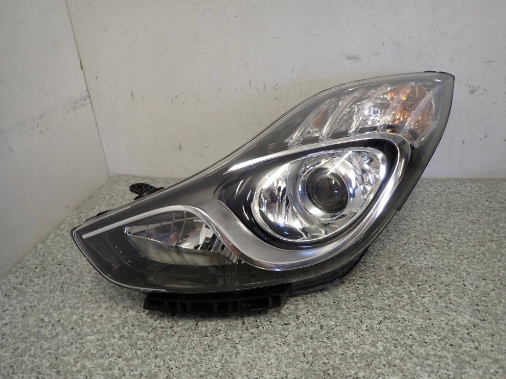 HYUNDAI IX20 HB 09- REFLEKTOR LAMPA PRZEDNIA LEWA SOCZEWKOWA EUROPA 6/11