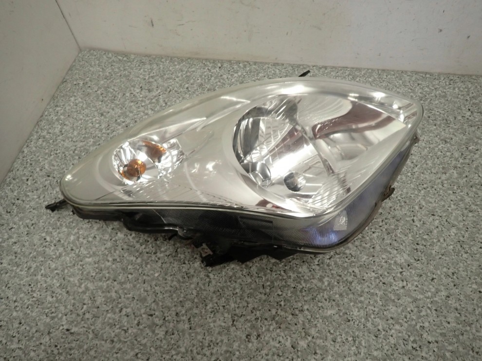 PIXO NISSAN 09- LAMPA PRZEDNIA PRAWA REFLEKTOR EU 6/7