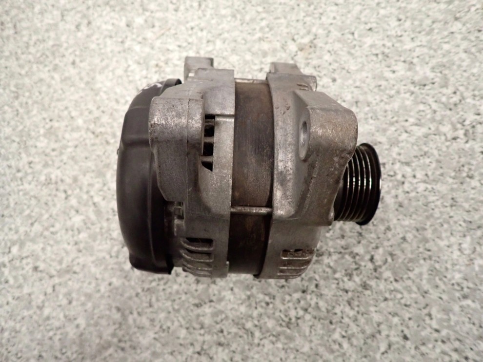 MAZDA3 MAZDA 3 03-07 1.6 DIESEL ALTERNATOR 5/6