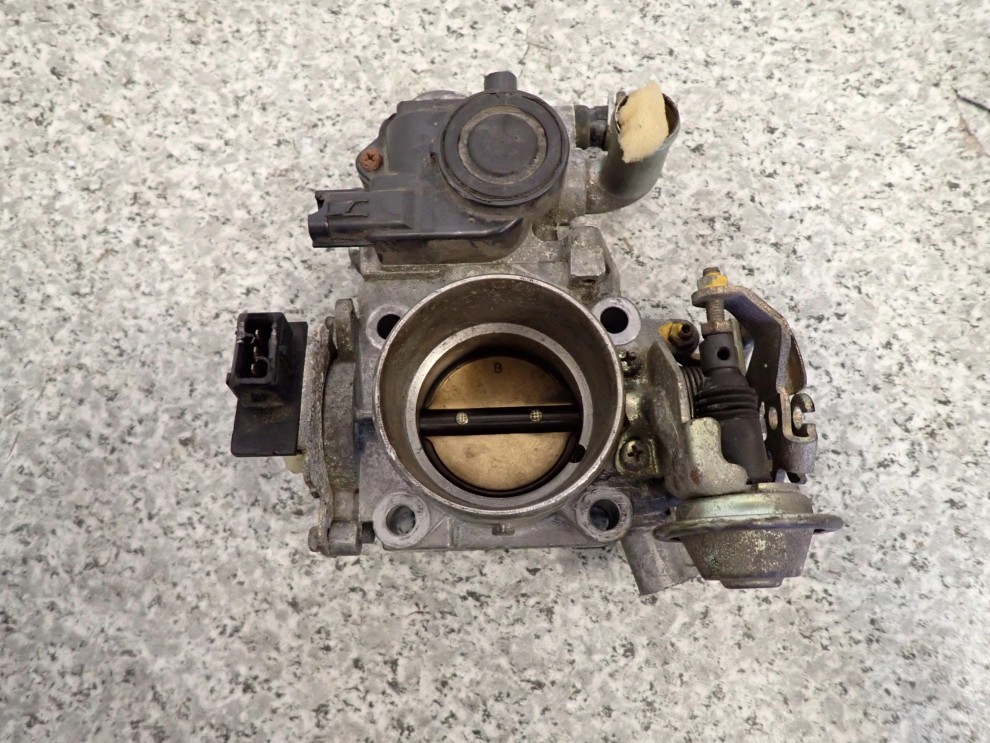MAZDA MX3 91-93 PRZEPUSTNICA 1/7