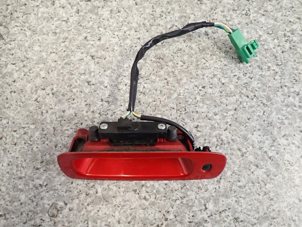 SUZUKI SWIFT MK6 04- KLAMKA TYLNEJ KLAPY SWITCH KEYLESS 2/5