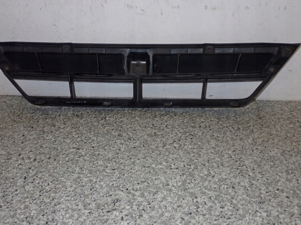 SUZUKI LIANA 01-03 ATRAPA PRZEDNIA GRILL KRATA WLOTU 7/7