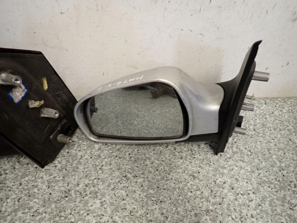 HYUNDAI MATRIX 02-10 LUSTERKO LEWE 5 PIN 3/9