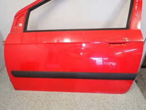 HYUNDAI GETZ 02-10 3d DRZWI LEWE HL 3/10 MINIATURA