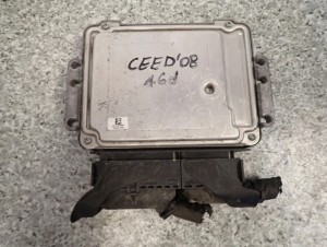KIA CEED 1.6 CRDI 06-11 KOMPUTER SILNIKA 39103-2A760 3/3 MINIATURA
