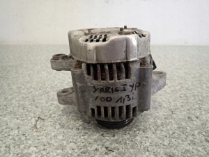 TOYOTA YARIS 99-05 1.3i JAPONIA ALTERNATOR 2/6 MINIATURA