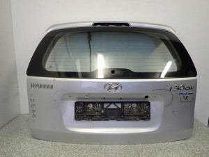 HYUNDAI i30 KOMBI 07-12 KLAPA BAGAŻNIKA TYLNA 1/16 MINIATURA