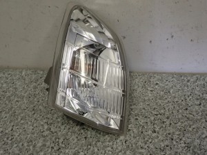 NISSAN XTRAIL T30 01- LAMPA KIERUNKOWSKAZ PRAWY PRZÓD 2/6 MINIATURA