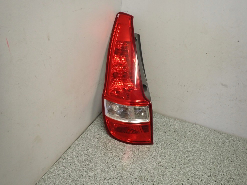 HYUNDAI i30 07-11 KOMBI LAMPA TYLNA LEWA 2/8