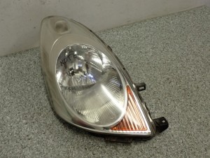 NISSAN NOTE E11 06- LAMPA PRZEDNIA PRAWA REFLEKTOR