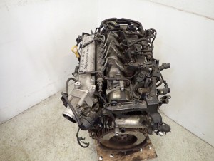 HYUNDAI i30 KIA CEED 06-09 1.6 CRDI DIESEL SILNIK MOTOR 6/8 MINIATURA