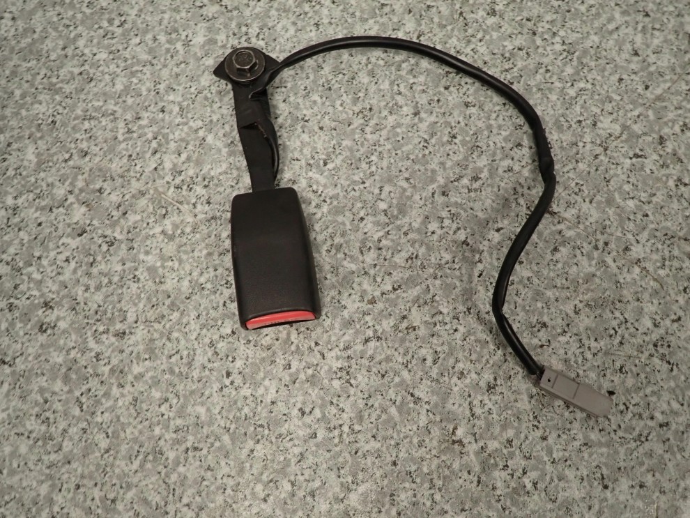 MAZDA5 MAZDA 5 05- ZAPINKA PASA PRZEDNIEGO PRAWEGO 2/3