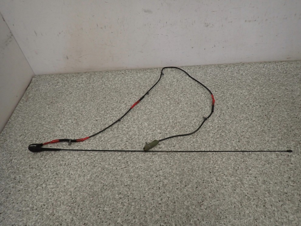 NISSAN NOTE 06- E11 ANTENA DACHOWA PODSTAWA BAT 4/4