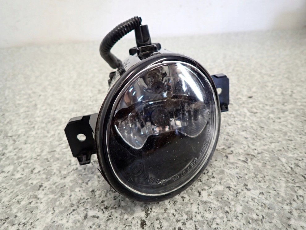 NISSAN PULSAR 14-18 HALOGEN PRZEDNI PRAWY 3/7