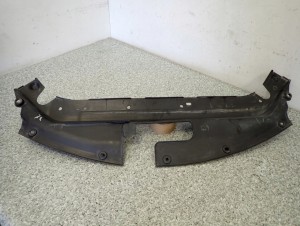 NISSAN PULSAR 14-18 OSŁONA GÓRNA PASA PRZEDNIEGO 4/6 MINIATURA