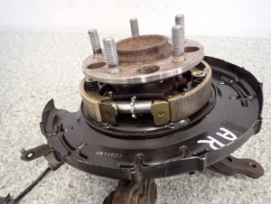KIA CEED 06-11 ZWROTNICA TYLNA PRAWA TARCZA KOTWICZNA 4/8 MINIATURA