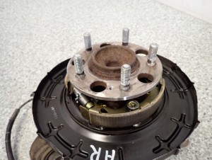 KIA CEED 06-11 ZWROTNICA TYLNA PRAWA TARCZA KOTWICZNA 5/8 MINIATURA