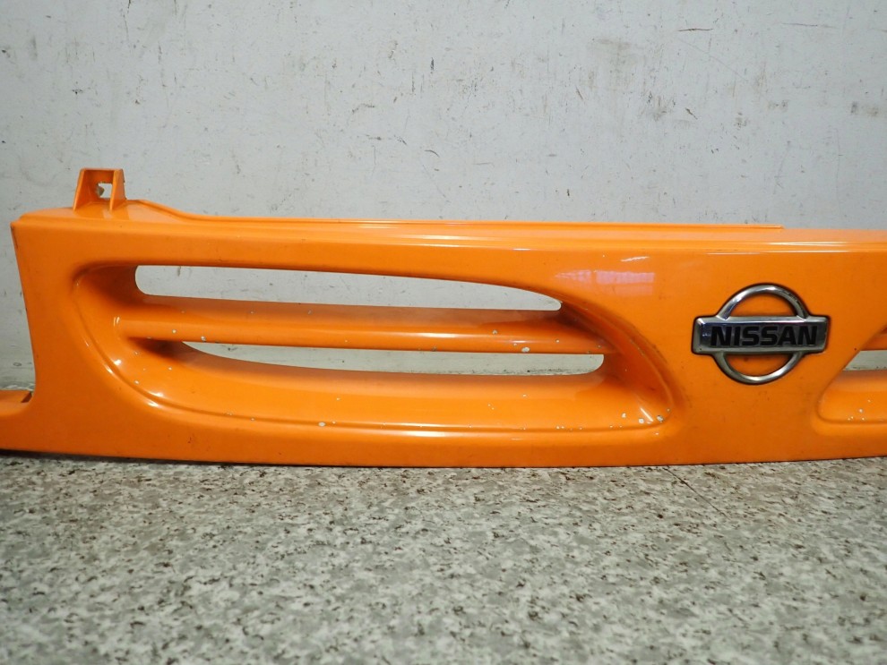 NISSAN MICRA K11 1996-1998 ATRAPA KRATKA GRILL WLOTU 8/11