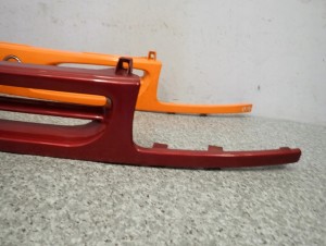 NISSAN MICRA K11 1996-1998 ATRAPA KRATKA GRILL WLOTU 6/11 MINIATURA