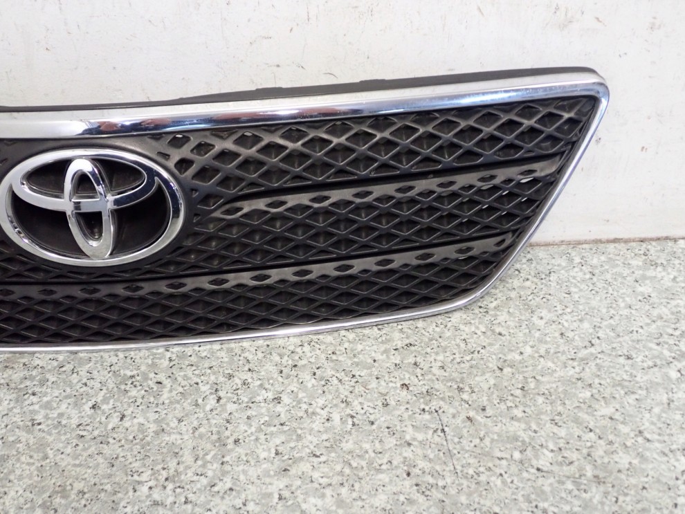 TOYOTA COROLLA E12 HATCHBACK 02-04 ATRAPA GRILL 3/7