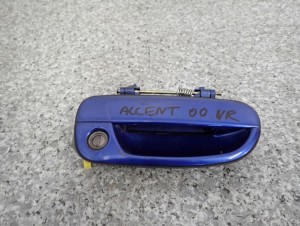 HYUNDAI ACCENT 00-05 5d KLAMKA PRZEDNIA PRAWA 2/4 MINIATURA