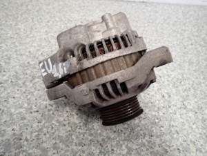 HONDA CIVIC 7 BENZYNA VII 01- ALTERNATOR 6/6 MINIATURA