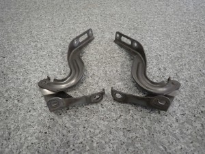 HONDA FR-V FRV 04- ZAWIASY MASKI KOMPLET 2/4 MINIATURA