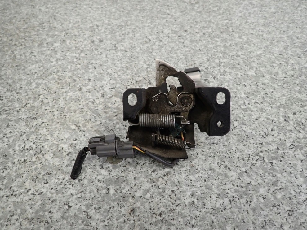 HONDA FR-V FRV 04- ZAMEK MASKI 4/4