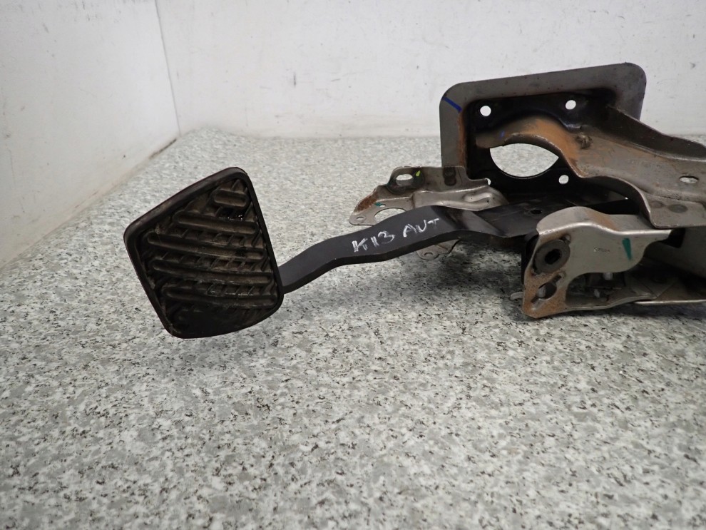 NISSAN MICRA K13 10-13 PEDAŁ HAMULCA AUTOMAT 2/5