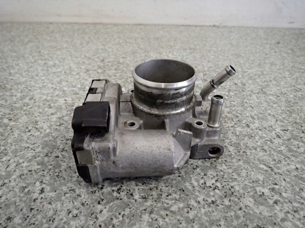 HYUNDAI IX20 1.4i 09- PRZEPUSTNICA 35100-2B150 1/6
