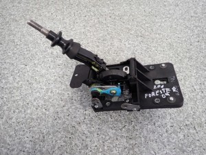 SUBARU FORESTER III SH 2.0D 09- DŹWIGNIA ZMIANY BIEGÓW 2/5 MINIATURA