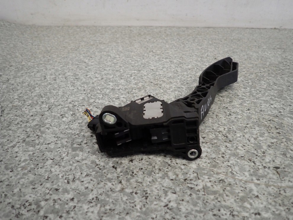 TOYOTA AURIS I 06- D4D POTENCJOMETR PEDAŁ GAZU 3/6