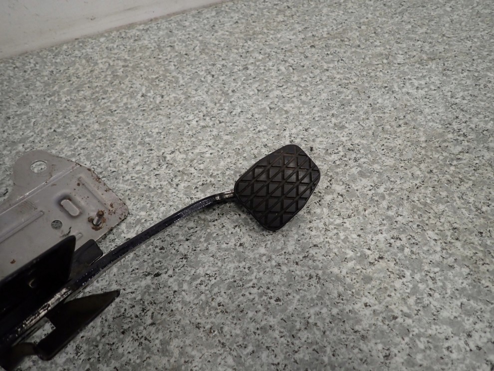 MAZDA3 MAZDA 3 03- BK PEDAŁ HAMULCA 4/7