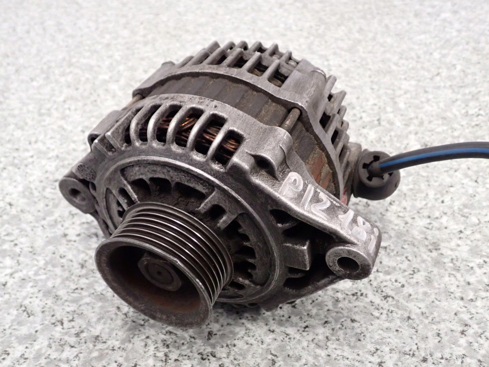 NISSAN PRIMERA P12 02-07 1.8 BENZ ALTERNATOR 1/8