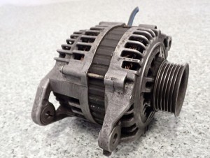 NISSAN PRIMERA P12 02-07 1.8 BENZ ALTERNATOR 3/8 MINIATURA