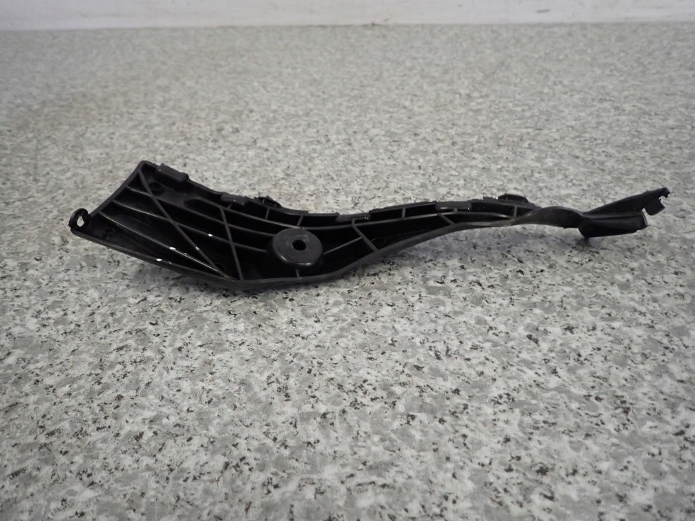 TOYOTA AYGO 06-12 ŚLIZG ZDERZAKA TYLNY PRAWY 6/7