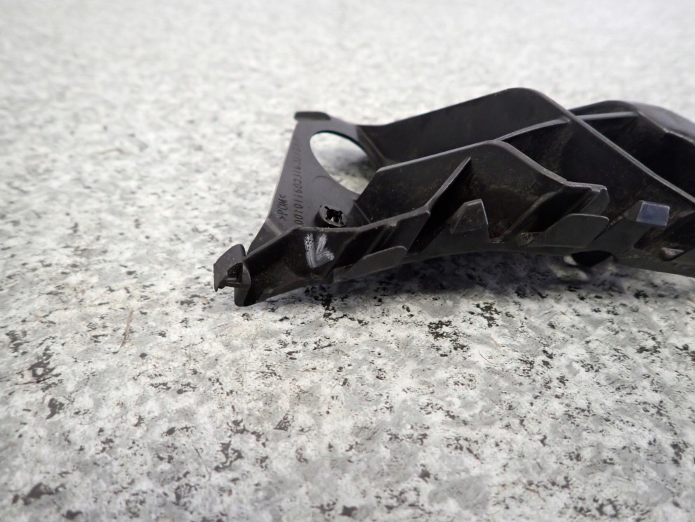 TOYOTA AYGO 06-12 ŚLIZG ZDERZAKA PRZEDNI PRAWY 5/7