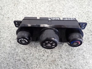 KIA SPORTAGE II LIFT 08-10 PANEL STEROWANIA NAWIEWU KLIMATYZACJI 2/7 MINIATURA