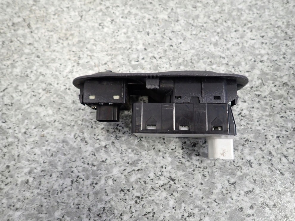 HYUNDAI ACCENT 00-05 PANEL SZYB PRZEDNI LEWY 4/6