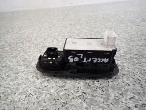 HYUNDAI ACCENT 00-05 PANEL SZYB PRZEDNI LEWY 6/6 MINIATURA