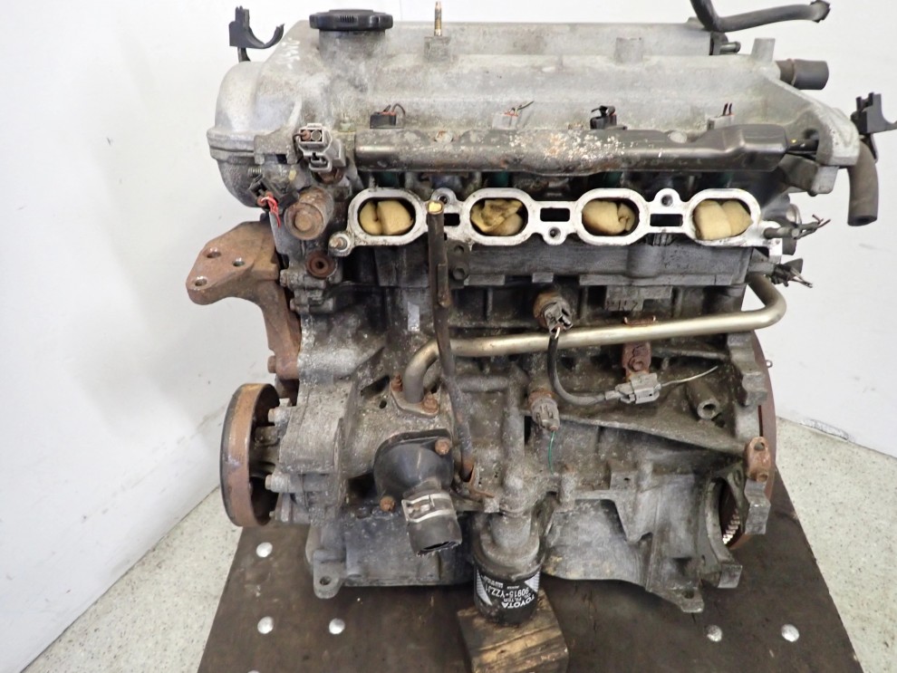 TOYOTA YARIS JP 99-05 1.3 BENZYNA SILNIK MOTOR 2N 10/10