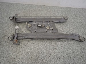 MITSUBISHI GRANDIS 03-11 PODNOŚNIK SZYBY PRZEDNI LEWY 2/3 MINIATURA