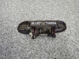 KIA PICANTO 04-10 KLAMKA PRZEDNIA PRAWA 3/4 MINIATURA
