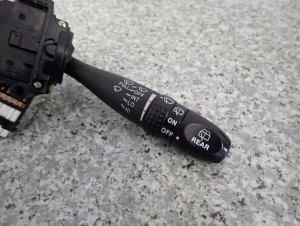 KIA PICANTO 07-11 PRZEŁĄCZNIK WYCIERACZEK 2/5 MINIATURA